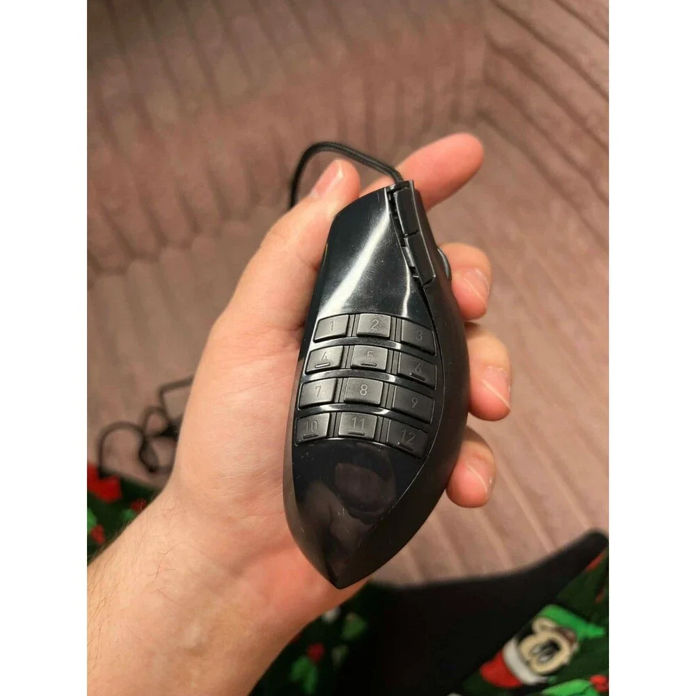 Razer Naga MMOG Gaming Mouse RZ01-0028 Wired 12 Thumb Button RGB